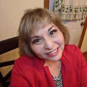 Meet your Posher, Sandra